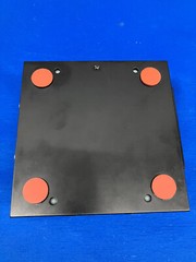 NEWPORT MODEL 401 XY LINEAR STAGE 13MM TRAVEL 1/4 -20 THREAD 5.5”X5.5”X1.72”