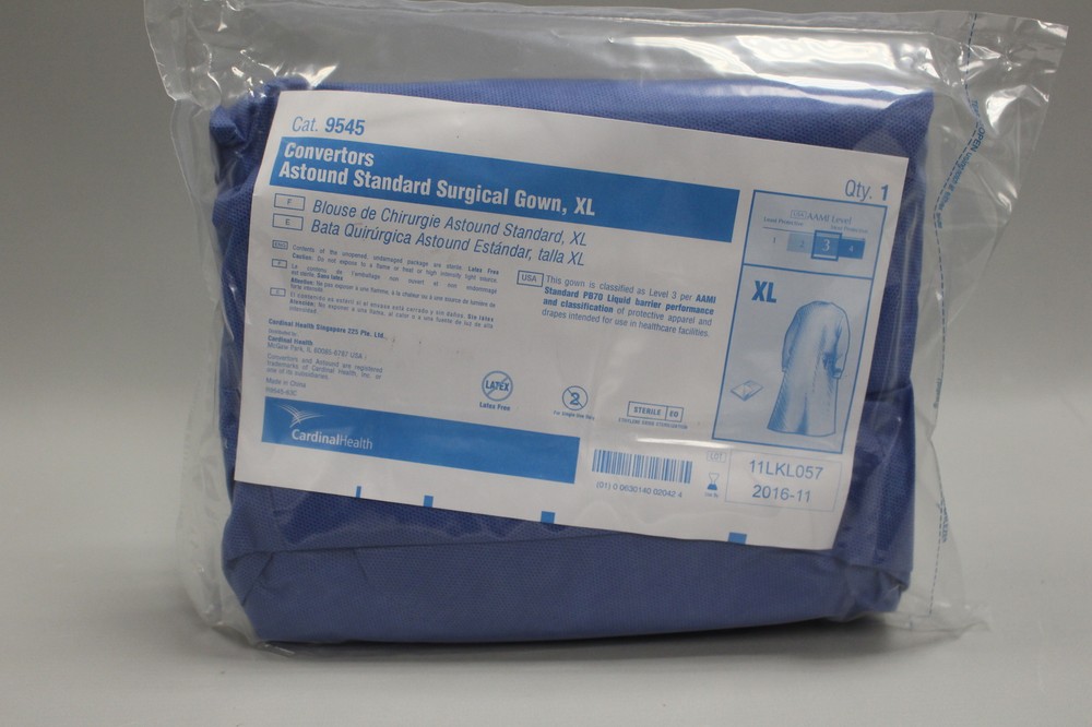 Cardinal Health Convertors Astound Standard Surgical Gown – XL – New Expired