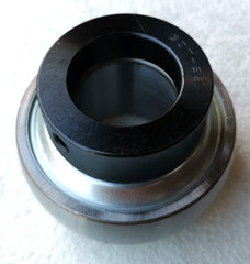 Premium 1-3/8″ Bore GN106KRRB Bearing w/3-Lip Seals & Collar 184647C91 WP66497