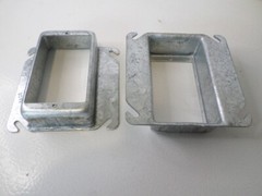 25 pk RACO 775 Plaster 1-1/4″ Mud Ring Square 4 in. Cover 1-Device Raised
