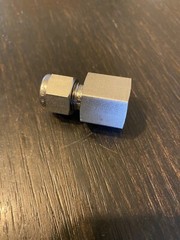 SWAGELOK SS-600-7-6 STAINLESS STEEL fittings 3/8” tube x 3/8” Connector