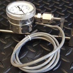 GTC Products – DV2-2A – Low Pressure Diaphragm Valve (2) & IPT122 Gauge Assembly