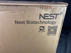NEST 25cm² Plug Seal Canted Neck TC Treated Sterile Cell Culture Flasks (200/Cs)