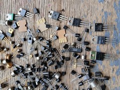 Transistor Lot Some New, Some Used Several Different Part Numbers Hobby Repair