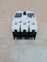 1) New Take Out GE TEYL3030B 3 Pole 30 Amp Circuit Breaker