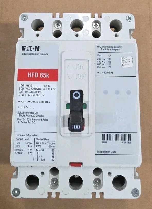 Eaton HFD3100 100A 3-Pole 600V Bolt-On Thermal Magnetic Circuit Breaker