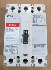 Eaton HFD3100 100A 3-Pole 600V Bolt-On Thermal Magnetic Circuit Breaker
