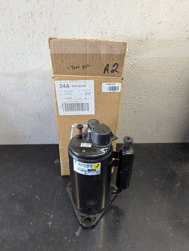 Tecumseh RGA5512EXV Rotary Compressor 1 HP MIN R22 265/1/60 Volt