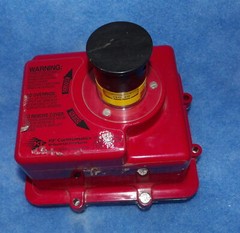 Watts Regulator PF70011A 115v 700 In/lbs Torque Reversing Electric Actuator +…