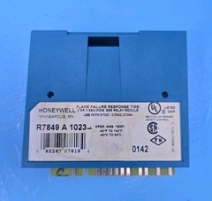 HONEYWELL RM7895-A-1014 S7800A1001 R7849A1023 BURNER CONTROL MODULE