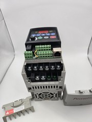 Allen Bradley 22A-B2P3N104 VFD 0.5HP Used Good Working Condition