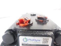 FluiDyne 1-1/4″Straight Key Shaft 2 Bolt 125CC Flange Orbital Motor WF104-1024Y