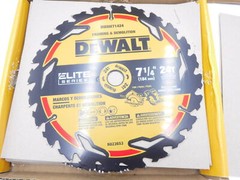 10 Pack DeWalt Elite Series 7-1/4″ 24 Teeth Blister Circular Saw Blades