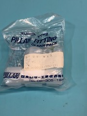 LOT OF 3 PILLAR FITTING S-UT-W4A FITTING,UNION T, H100111-704-111, 145160