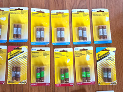 Eaton Bussman F30A/25A/60A NON FRN-R Plug Fuses General Heavy Lot of 20 Packages