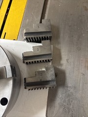 YUASA 10” 3 JAW CHUCK PLAIN BACK Both Sets Of Jaws