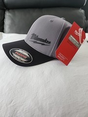 Milwaukee 507DG-LXL Milwaukee Tool WORKSKIN FITTED HATS – DARK GRAY LXL