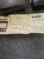 Vintage Alnor Velometer Jr. Air Velocity Dual Scale in FPM Instrument With case