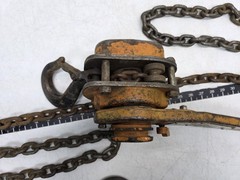 Columbus McKinnon 653 1-1/2ton Lever Chain Hoist Come Along, C&M