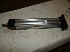 Parker CH2MAU13MC CH516594 A Cylinder 8.500 “H” *FREE SHIPPING*