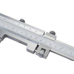 DASQUA 20″/ 500MM VERNIER CALIPER WITH 6″ LONG JAWS (1310-0006)