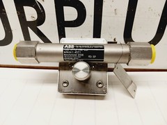 NEW ABB VARIABLE AREA FLOW METER 1/2″ NPT/100 BAR OMAX 12.000 D10A32_5