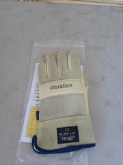 New DECADE Work Glove 49402 Left Hand Medium Premium Style Full-Finger Padded