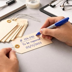 4 3/4″ x 2 3/8″ Manila Tags with Wire – Pack of 200