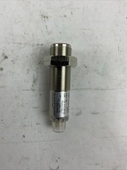 SICK VL180-2P42431 RETROREFLECTIVE PHOTOELECTRIC SENSOR 30VDC