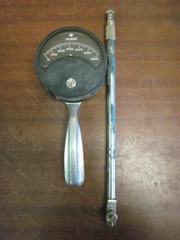 USED ALNOR PYROCON TYPE 4000 A 0-600 DEGREE TEMPERATURE TEST INSTURMENT