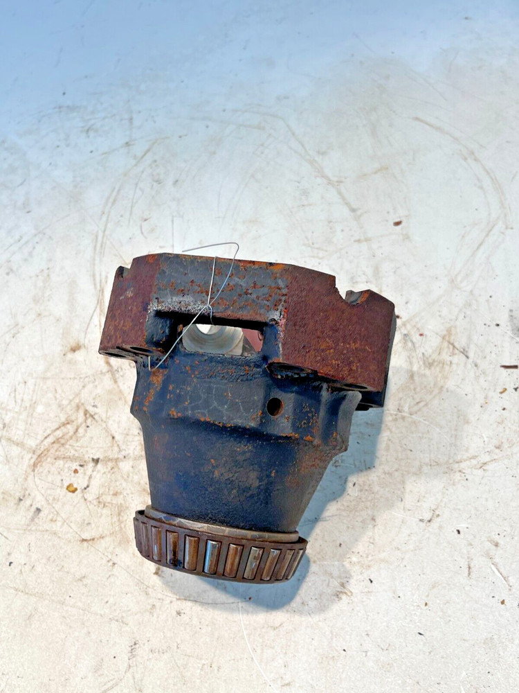 1958 Ford 1841 Tractor Differential Housing