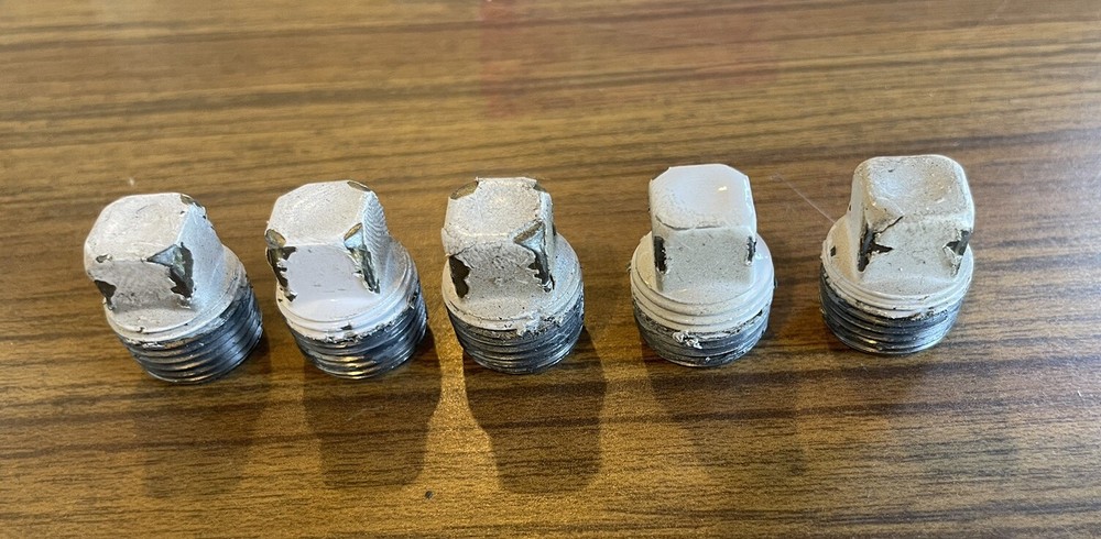 5 Pcs New Threaded Plug Cap 3/8” NPT Pipe