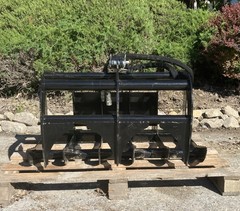 Single Cylinder 38in Root/Brush Grapple for Mini Loaders-Dingo Style Mounting