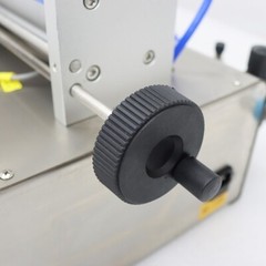 100-1000ml Pneumatic Paste Liquid Heating Filling Machine 1 Nozzle Piston Filler