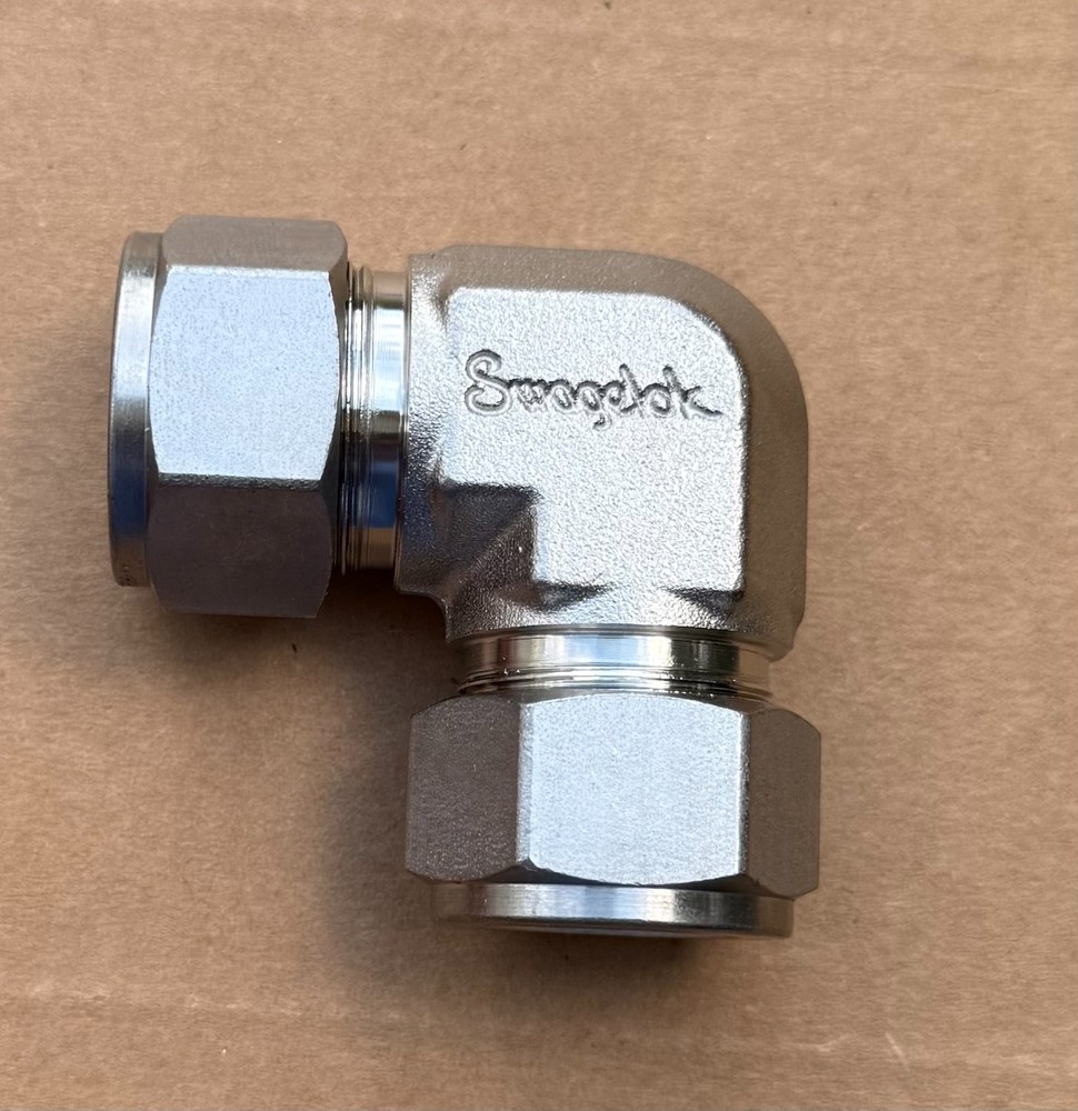 Swagelok 3/4″ Stainless Steel Union Elbow SS-1210-9 Several Available New