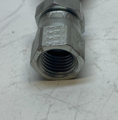 AEROQUIP FC5130-0404S Reusable Hose Fitting (-4 JIC Swivel x -4 Hose End)