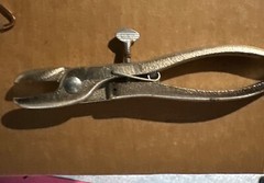 Hog Ring Crimping Tool & 1 Box Decker’s Hump Hill’s Hog Rings