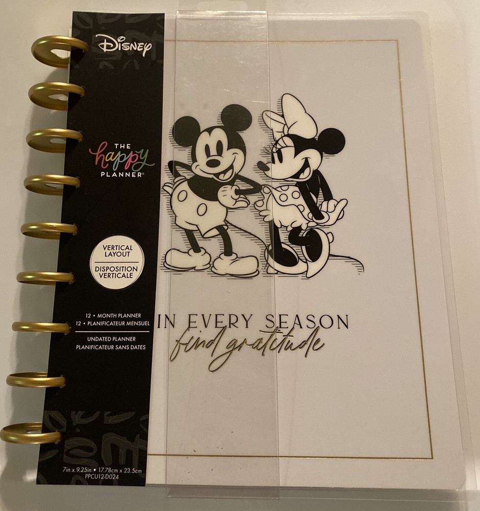 Disney Happy Undated Planner 12 Months Modern Vertical Accessories Envelopes NEW
