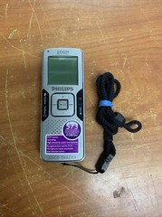 Philips LFH0882 Digital Voice Tracer 12 m/40 ft Zoom With Zoom MIC System
