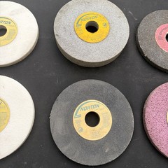 8- Norton, Cincy, MiscSurface Toolroom Grinding Wheel 7″x Misc 1-1/4 Arbor All