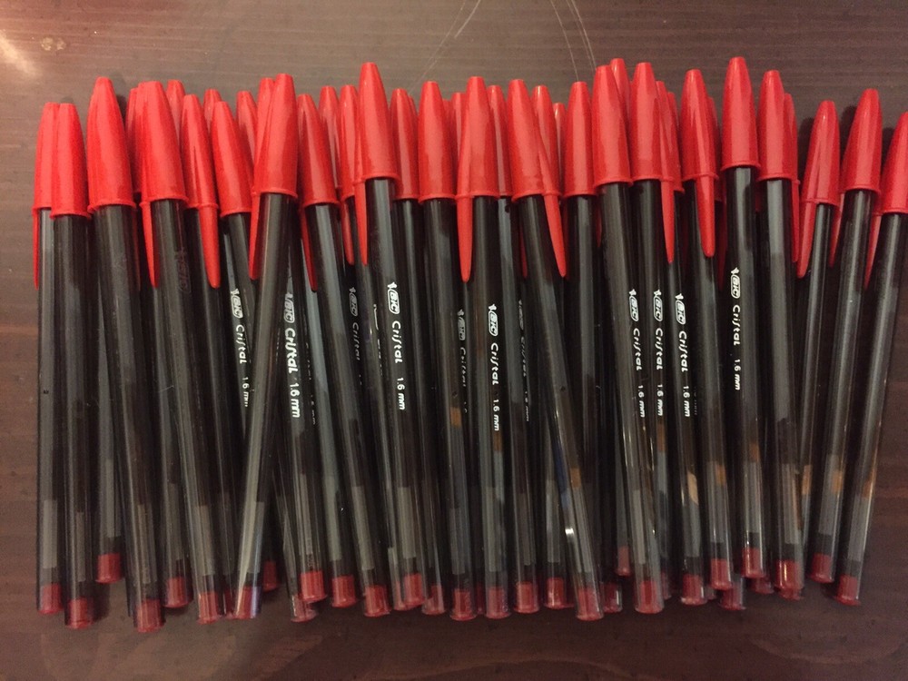 Lot of 50 RED Bic Cristal Ballpoint Pens 1.6mm, Xtra-Bold