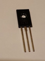 2 pcs MJE13003 NPN POWER Transistors 400 Volt 1.5 amp TO126 New