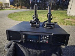 Harris/Macom Desk Top Station CS700 With 2 upright mics