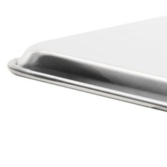 Winco Commercial-Grade Aluminum Sheet Pan, 20 Gauge, 1/2 Size