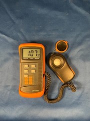 Dr.Meter LX1330B Digital Light Meter 0-200,000 Measurement Range