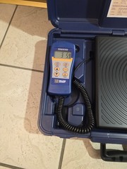 Yellow Jacket 68812 Electronic Scale 220 Lbs. HVAC Refrigerant Transfer