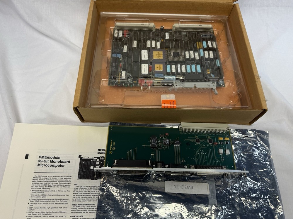 Motorola MVME 130/131 -32 Bit Mono Board Micro CPU Board w/ Transmission Module
