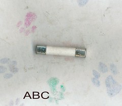 BUSSMAN ABC 2 1/2 FUSE 2 1/2 AMP 250 V0LT ABC2 1/2 FUSE