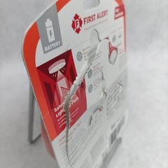 First Alert 10-Year Path Light Photoelectric Smoke Alarm Battery NIOB