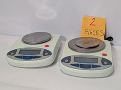 Set of 2 LEADZM CGOLDENWALL Electronic Medical Balance Scales Parts or Repair